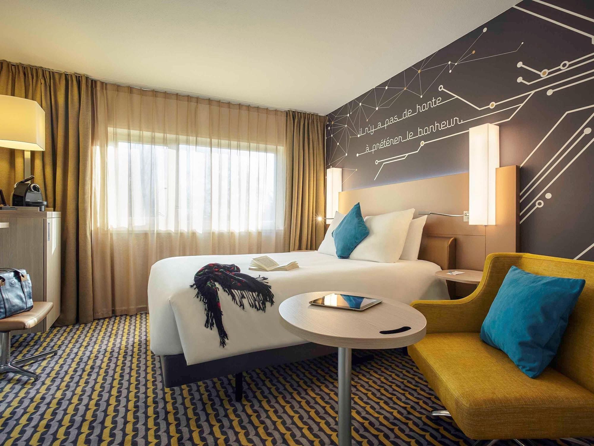 Mercure Paris Sud Les Ulis-Courtaboeuf Exteriér fotografie
