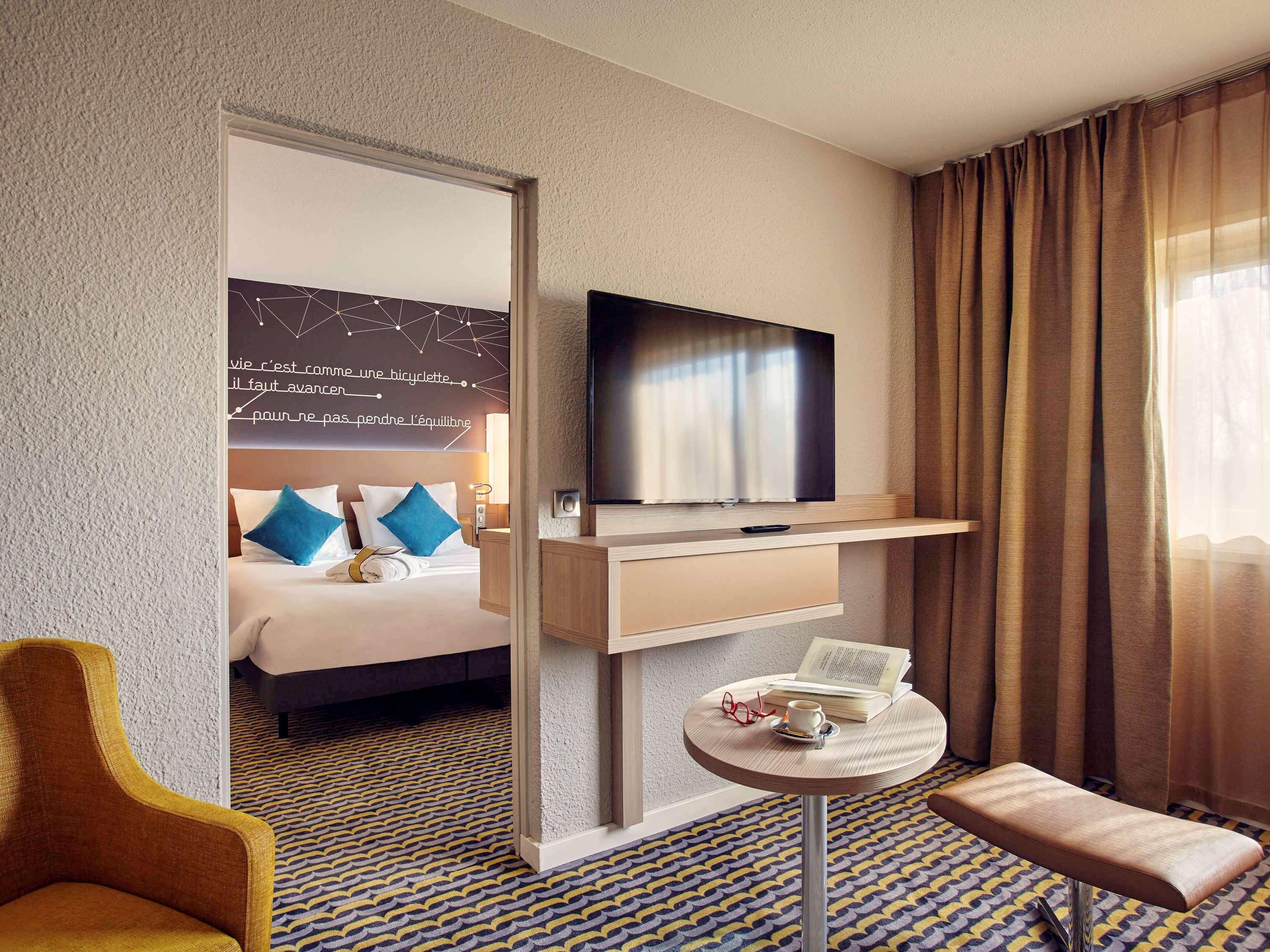 Mercure Paris Sud Les Ulis-Courtaboeuf Exteriér fotografie