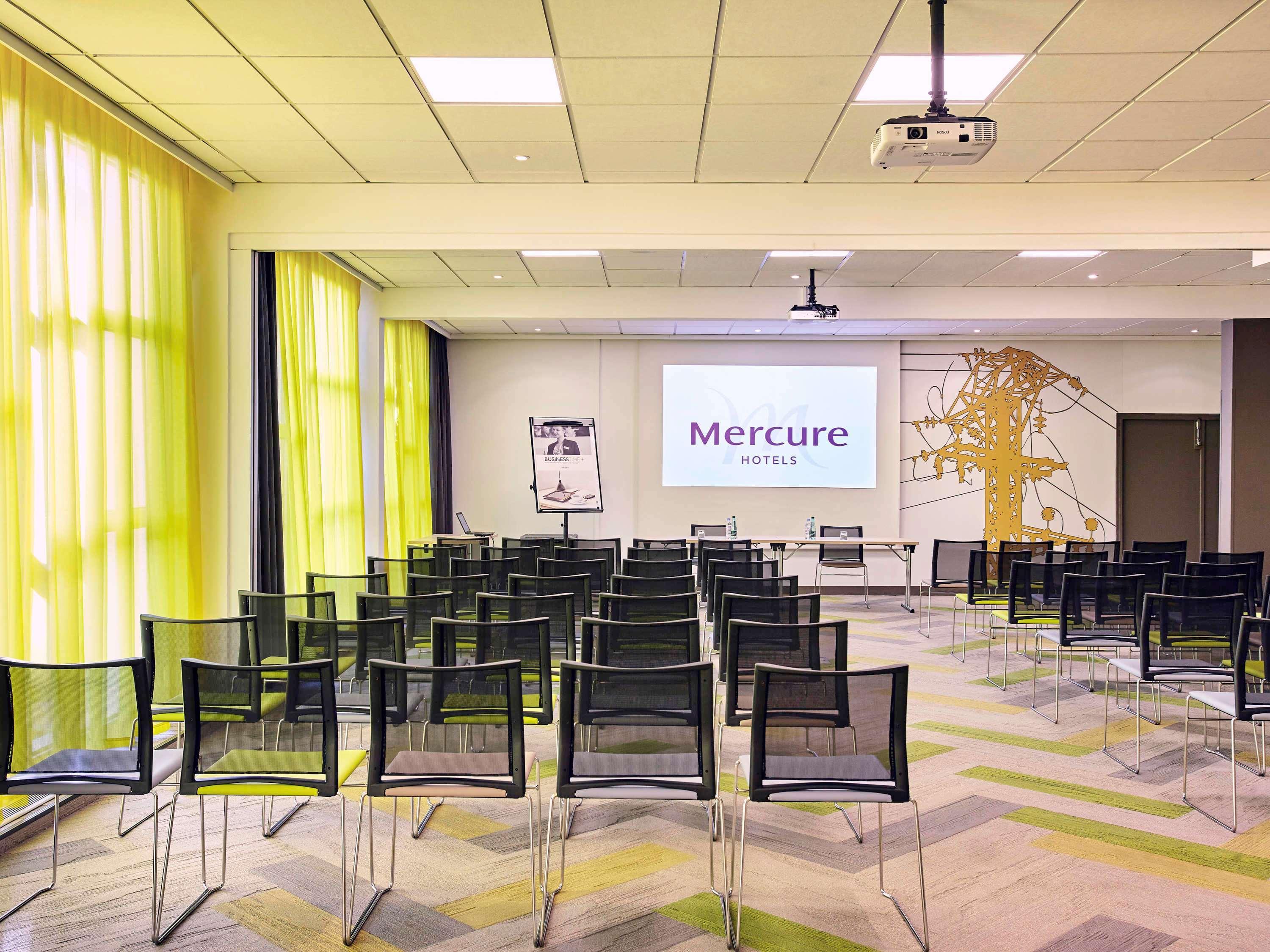 Mercure Paris Sud Les Ulis-Courtaboeuf Exteriér fotografie