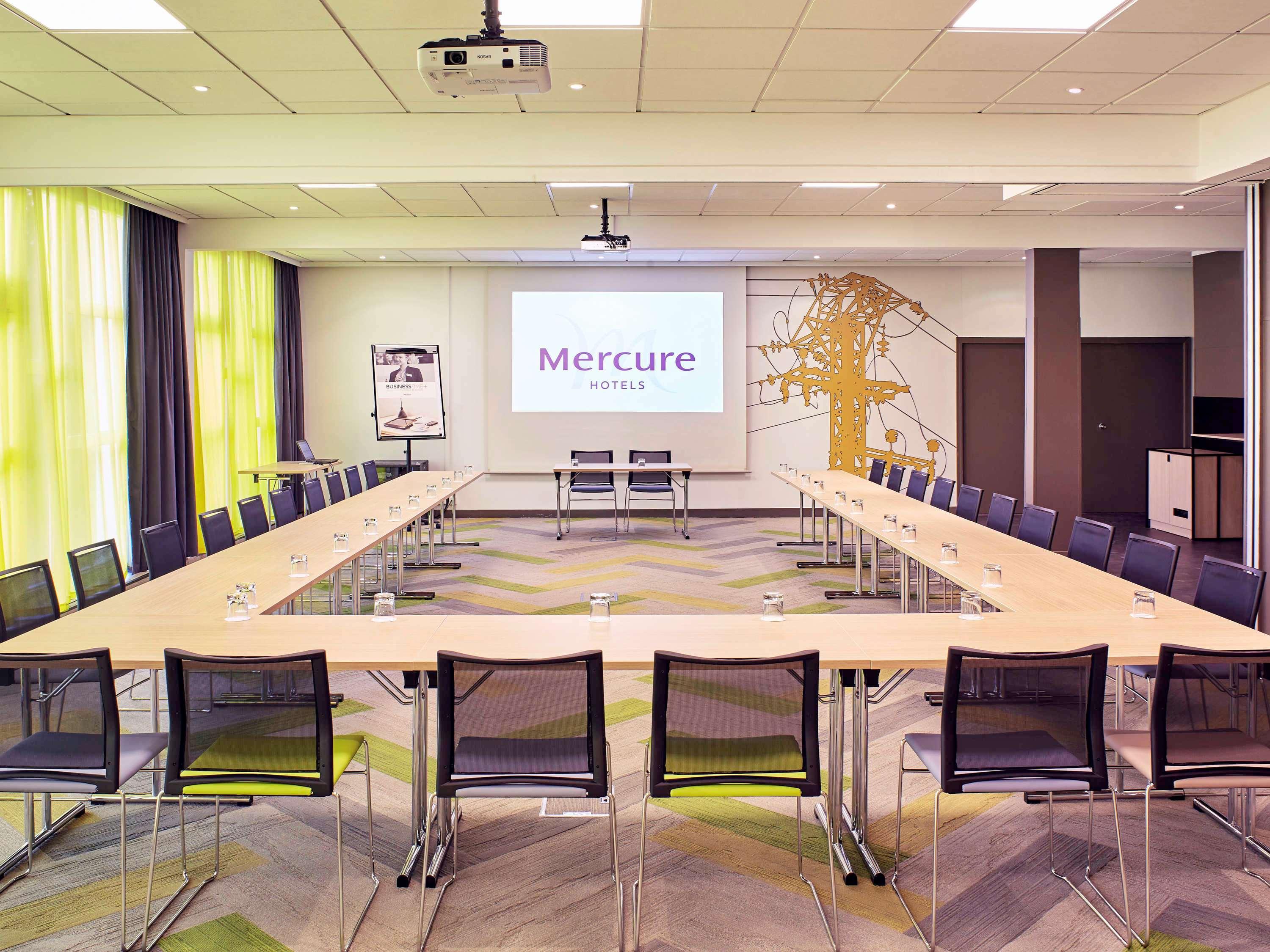 Mercure Paris Sud Les Ulis-Courtaboeuf Exteriér fotografie
